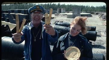 treasure of 400 million dollars was sunk from a shipwreck three hundred years ago bkg treasure of 400 million dollars was sunk from a shipwreck three hundred years ago bkg