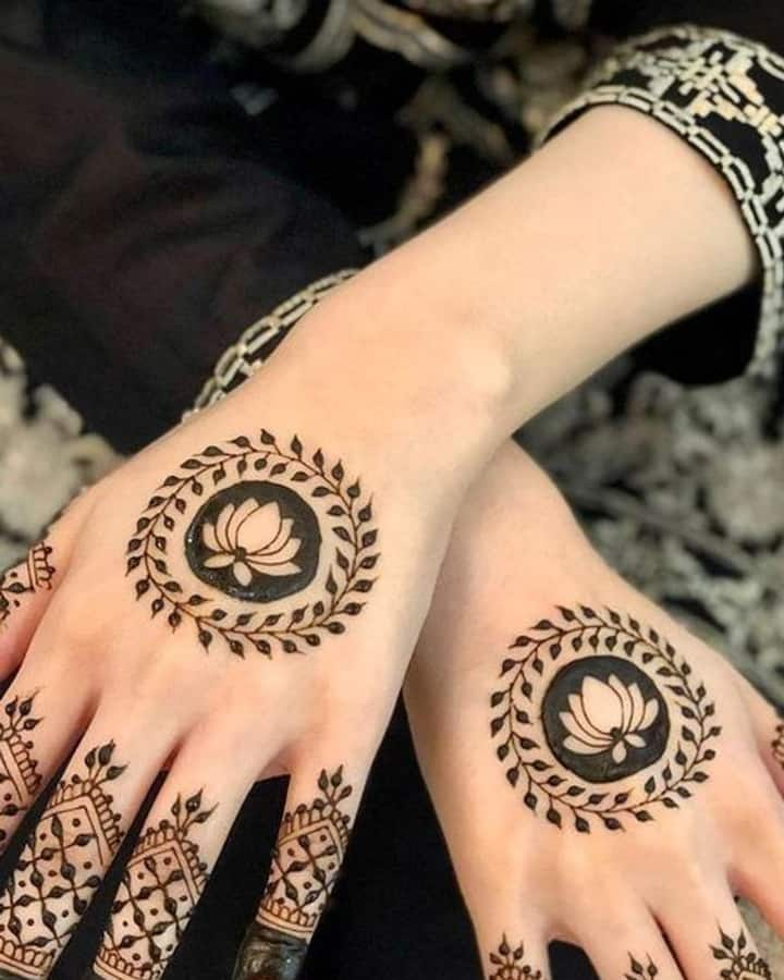 Bhai Dooj 2023 Latest Mehndi Design For Bhai Dooj Simple Mehndi Design  Front Hand - Amar Ujala Hindi News Live - Bhai Dooj 2023:भाई दूज के दिन  हाथों पर लगाएं भाई के