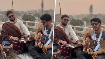 Khansi bani qawwali hai': Youth compose viral qawwali on Delhi's smog woes AJR Khansi bani qawwali hai': Youth compose viral qawwali on Delhi's smog woes AJR
