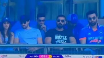 ICC Cricket World Cup 2023: Ranbir Kapoor, Siddharth Malhotra, Kiara Advani, John Abram grace Wankhede ATG ICC Cricket World Cup 2023: Ranbir Kapoor, Siddharth Malhotra, Kiara Advani, John Abram grace Wankhede ATG