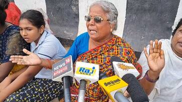 public protest against highway department for demolish temple at puducherry vel public protest against highway department for demolish temple at puducherry vel