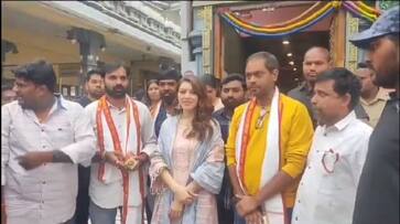 Hansika Motwani visit vijayawada kanaga durgai amman temple for my name is shruti movie release gan Hansika Motwani visit vijayawada kanaga durgai amman temple for my name is shruti movie release gan