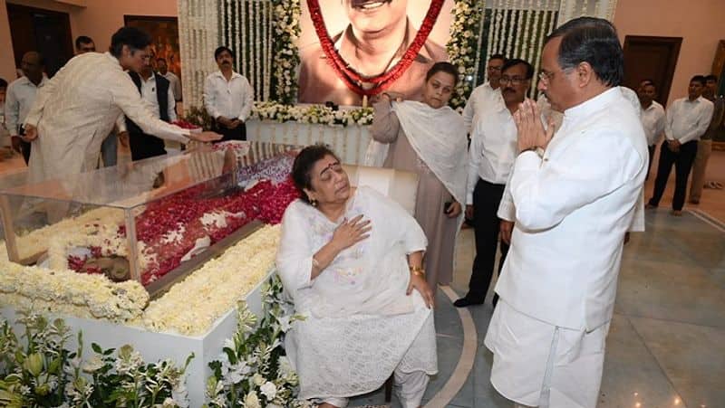 subrata roy sahara funeral in lucknow uttar pradesh news zrua