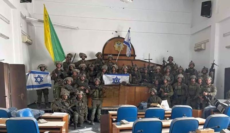 Israeli Army Fights Gun Battles With Hamas, Takes Control Of Key Gaza Port sgb