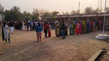 Voting has started in Madhya Pradesh and Chhattisgarh KAK Voting has started in Madhya Pradesh and Chhattisgarh KAK