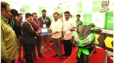 recharging full in 10 minutes and big change in batteries too new electric two wheelers to the market afe recharging full in 10 minutes and big change in batteries too new electric two wheelers to the market afe