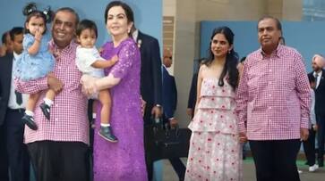 Nita, Mukesh Ambani Attend Isha Ambani-Anand Piramals Twins' first Birthday celebrations ksp Nita, Mukesh Ambani Attend Isha Ambani-Anand Piramals Twins' first Birthday celebrations ksp