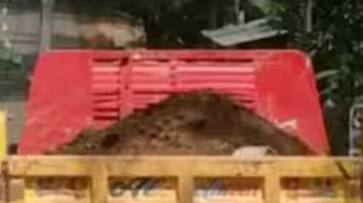 extensive smuggling of soil under the guise of permission to move soil for the construction of the Kumali Village Office building extensive smuggling of soil under the guise of permission to move soil for the construction of the Kumali Village Office building
