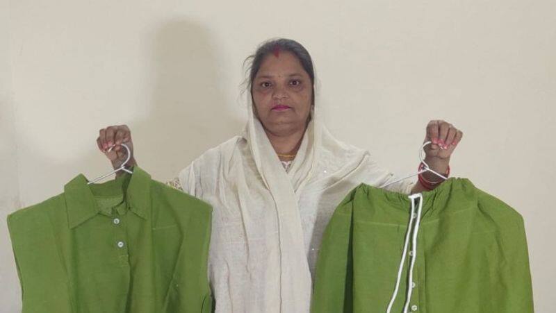 lucknow woman gudiya devi innovated easy uniform for patients zkamn