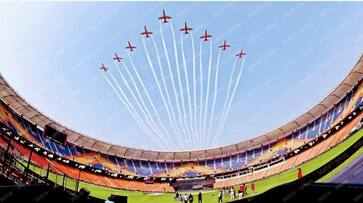India vs Australia: IAF's Suryakiran team mesmerises with air show at World Cup final in Ahmedabad (WATCH) lns India vs Australia: IAF's Suryakiran team mesmerises with air show at World Cup final in Ahmedabad (WATCH) lns