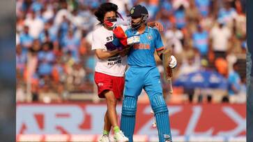 Police arrested pitch invader, breached the security to enter the ground, ICC World cup final 2023 CRA Police arrested pitch invader, breached the security to enter the ground, ICC World cup final 2023 CRA