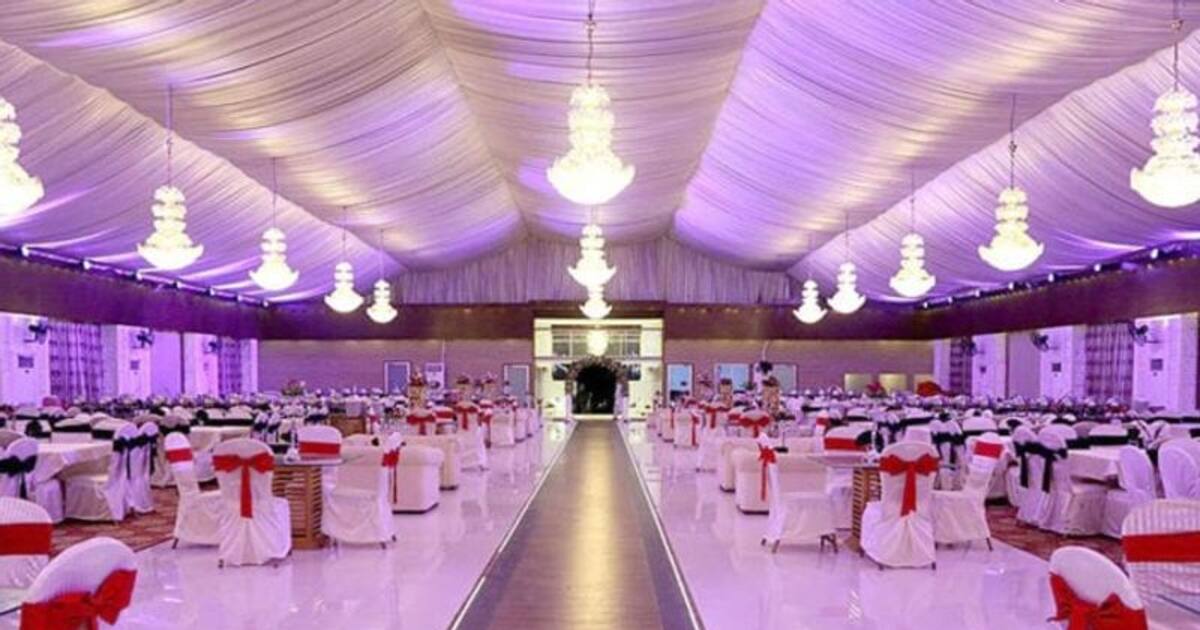 Luxury Marriage Hall : ரசிகர்களுக்கு மட்டும் இலவசம்.. பிரம்மாண்ட திருமண ...