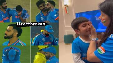 A mother who wiped the tears of her crying son and consoled her after India loss Against Australia in World Cup 2023 Final at ahmedabad rsk A mother who wiped the tears of her crying son and consoled her after India loss Against Australia in World Cup 2023 Final at ahmedabad rsk