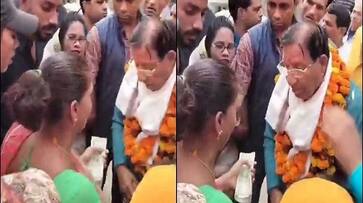 Dont give us money.. We need justice and respect.. Opposition from women to Rajasthan Minister Shanti Dhariwal..ISR Dont give us money.. We need justice and respect.. Opposition from women to Rajasthan Minister Shanti Dhariwal..ISR
