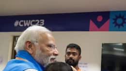 PM Modi consoles Shami in dressing room after heartbreaking World Cup title defeat; pic goes viral avv