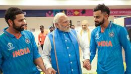 Prime Minister Modi met the Indian players Rohit, Virat, Coach Dravid after the defeat of the Indian team in the final of the World Cup and condoled with them rsk