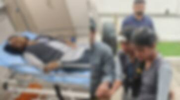 Girl students injured after falling from private bus Mannar Girl students injured after falling from private bus Mannar