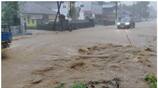 heavy rain in chennai chennai egmore road blocked for flood vel