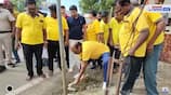 minister e v velu did cleaning work joined sweepers at girivalam path in tiruvannamalai vel