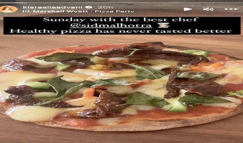 Bollywood Hero Sidharth Malhotra cooking pizza for Kiara Advani JMS