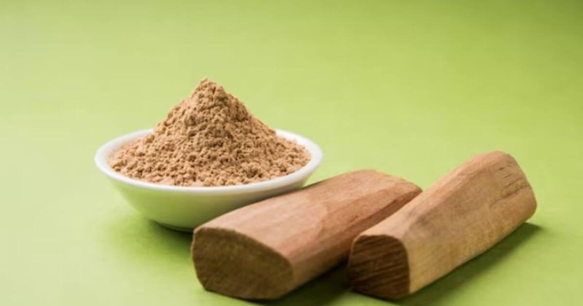 Know importance of applying chandan or 'tilak' on forehead