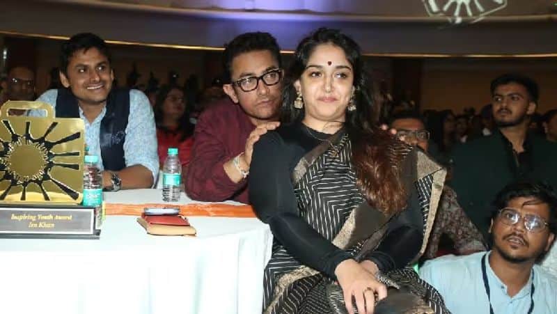Aamir Khan ex wife Reena Dutta come together as a family as daughter Ira Khan receives award vvk