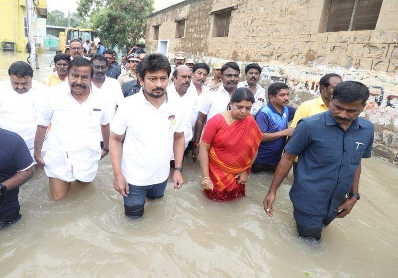 Union Minister Nirmala Sitharaman inspected the flood situation in South District in person KAK