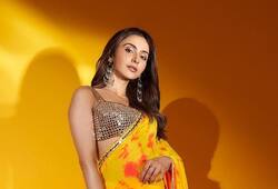 bollywood actress rakul preet singh latest saree design kxa 