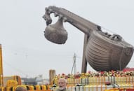 Prime Minister Modi greets the public of Ayodhya at Lata Mangeshkar Chowk zrua