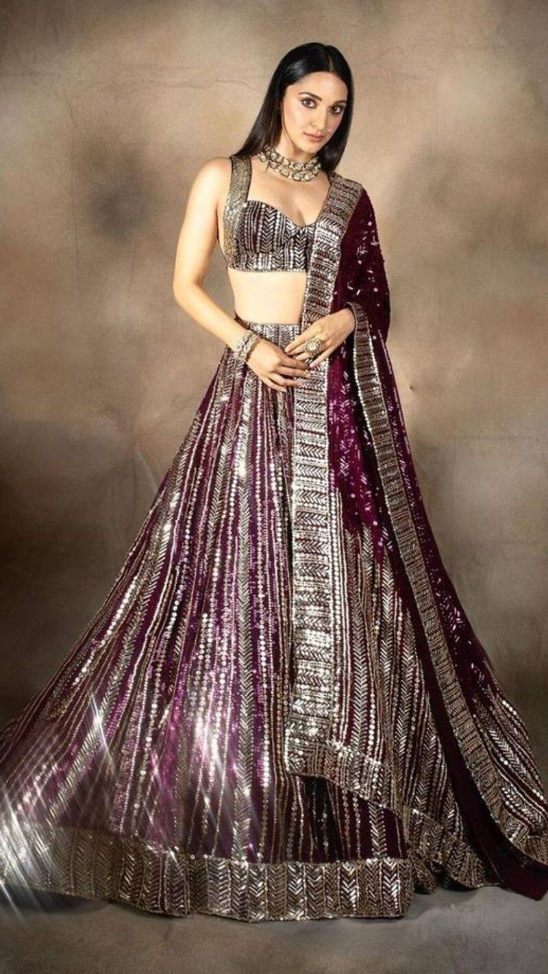 BRIDESMAID VOL-18 INDIAN DESIGNER TRADITIONAL WEDDING BRIDAL LEHENGA CHOLI  DUPATTA WOMEN PARTY WEAR GHAGRA CHOLI 3017 - CRAZYCLOTHS