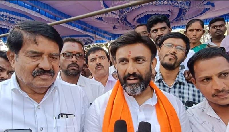 Lok Sabha elections 2024: FIR against Karnataka BJP candidate K Sudhakar for trying to bribe voters