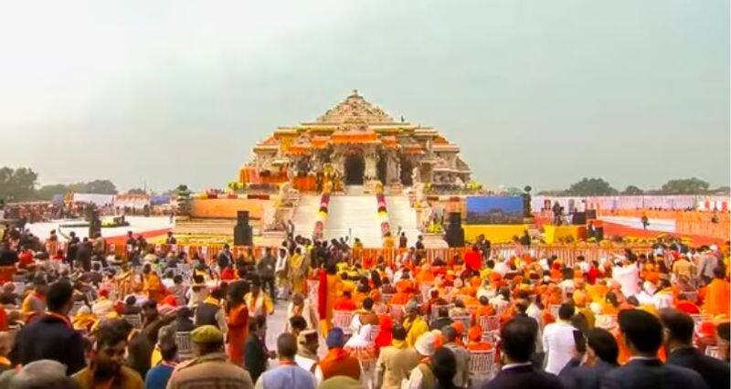 Uttar Pradesh witnesses second day of devotee surge at Ayodhya Ram Mandir; Officials stress on safety