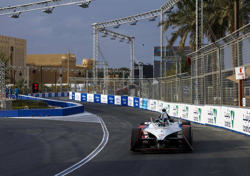 formula e car racing competitions ended in riyadh 