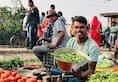 A Vegetable Seller Who is Also a Social Media Star chhattisgarh-viral-sabjiwala-chandra-prakash-patel iwh