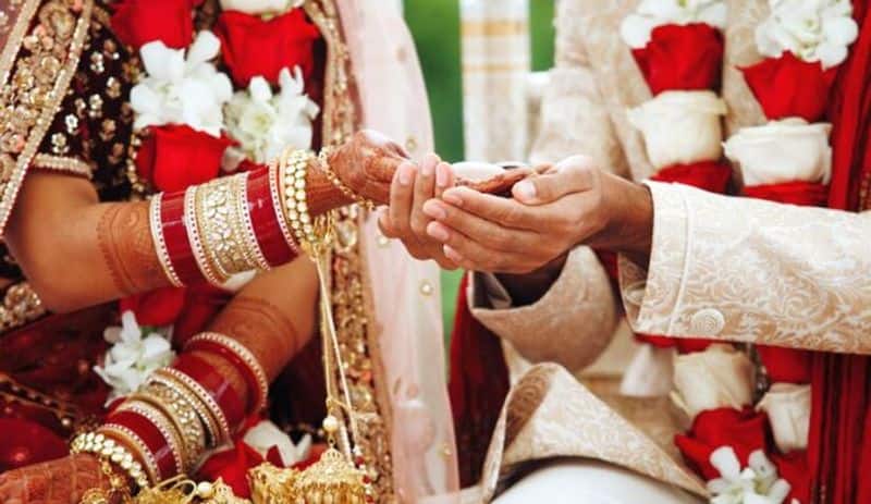 Supreme Court says Hindu Marriage Not Valid Unless Performed With Requisite Ceremonies KRJ
