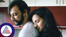 Deepak Subramanya Suurya Vasishta Sruthi Hariharan Saramsha movie review vcs