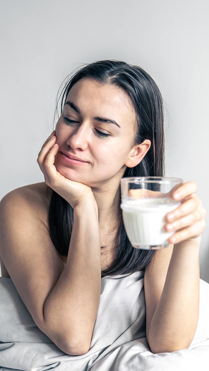 health is it good or bad to drink milk on an  empty stomach in the morning in tamil mks