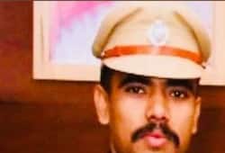 An IPS officer who once sold vegetables with his mother success-story-of-ips-Sharan Kambale-got-8th-rank-in-upsc iwh