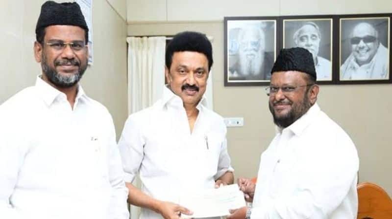 manithaneya makkal katchi MLA Abdul Samad was given the post of Tamil Nadu Haj Committee Chairman KAK