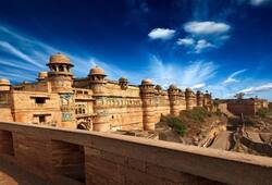 gwalior fort to Dhar fort Madhya pradesh famous forts list in hindi kxa 