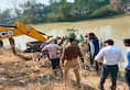 Uttar Pradesh's Kasganj tractor trolley overturns 22 killed, 20 injured XSMN