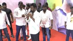 Actor and Director Raghava Lawrence came up with a new idea for his fans ans