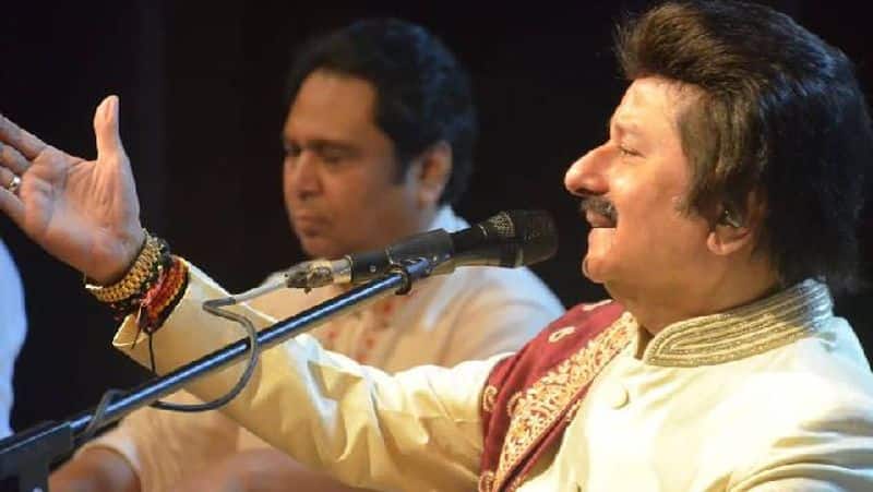 singer Pankaj Udhas actually wanted to become a doctor in childhood nsn
