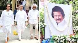 Pankaj Udhas Funeral: Friends and family arrive for the last rites (PHOTOS) RBA
