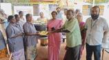 free biryani distribution to cleaning workers in thanjavur district vel