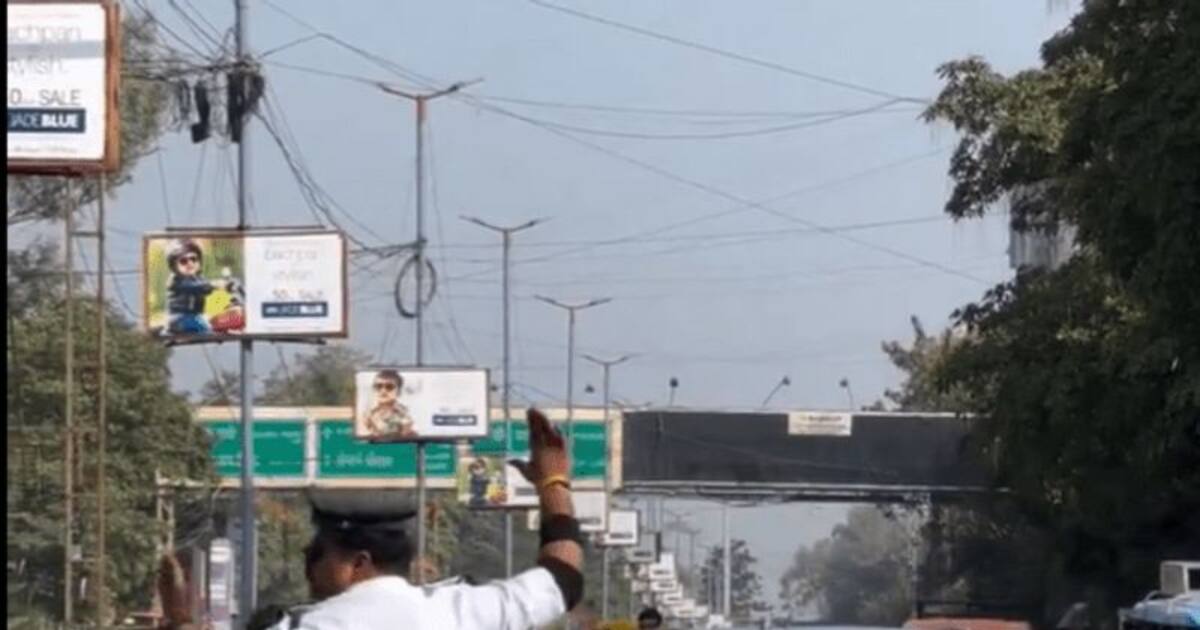 Viral Video Indore S Dancing Cop Ranjeet Singh S Unique Style On