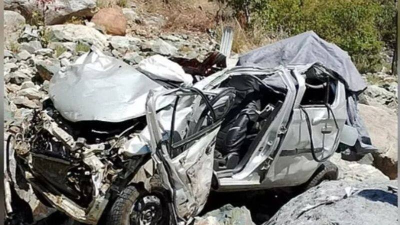 Uttarakhand news dehradun car accident devotees from himachal pradesh died xsmn