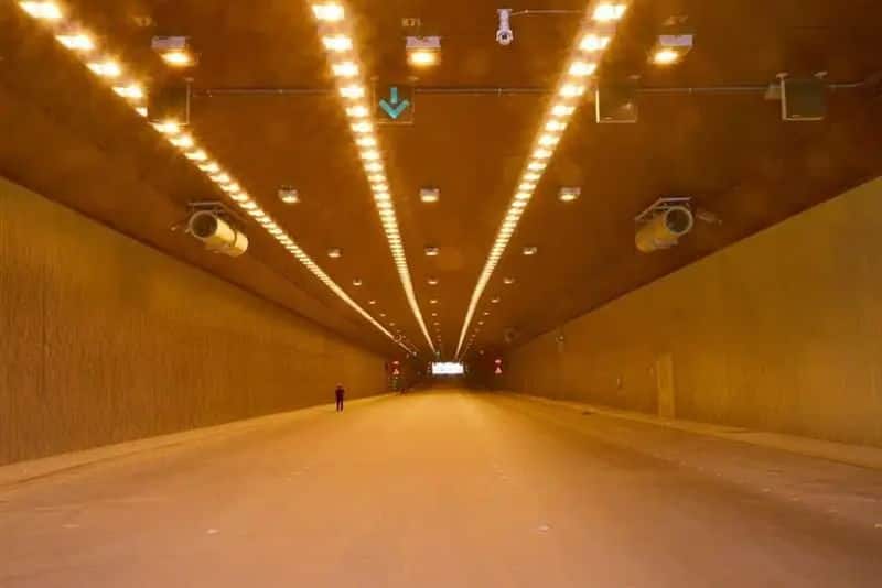middle easts longest tunnel opened in riyadh 