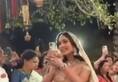 radhika merchant bridal entry video anant ambani wedding pics latest unique bridal entry ideas kxa 