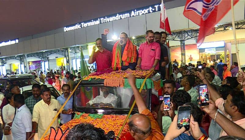Lok Sabha elections 2024; NDA candidate Rajeev Chandrasekhar welcomed by leaders in trivandrum